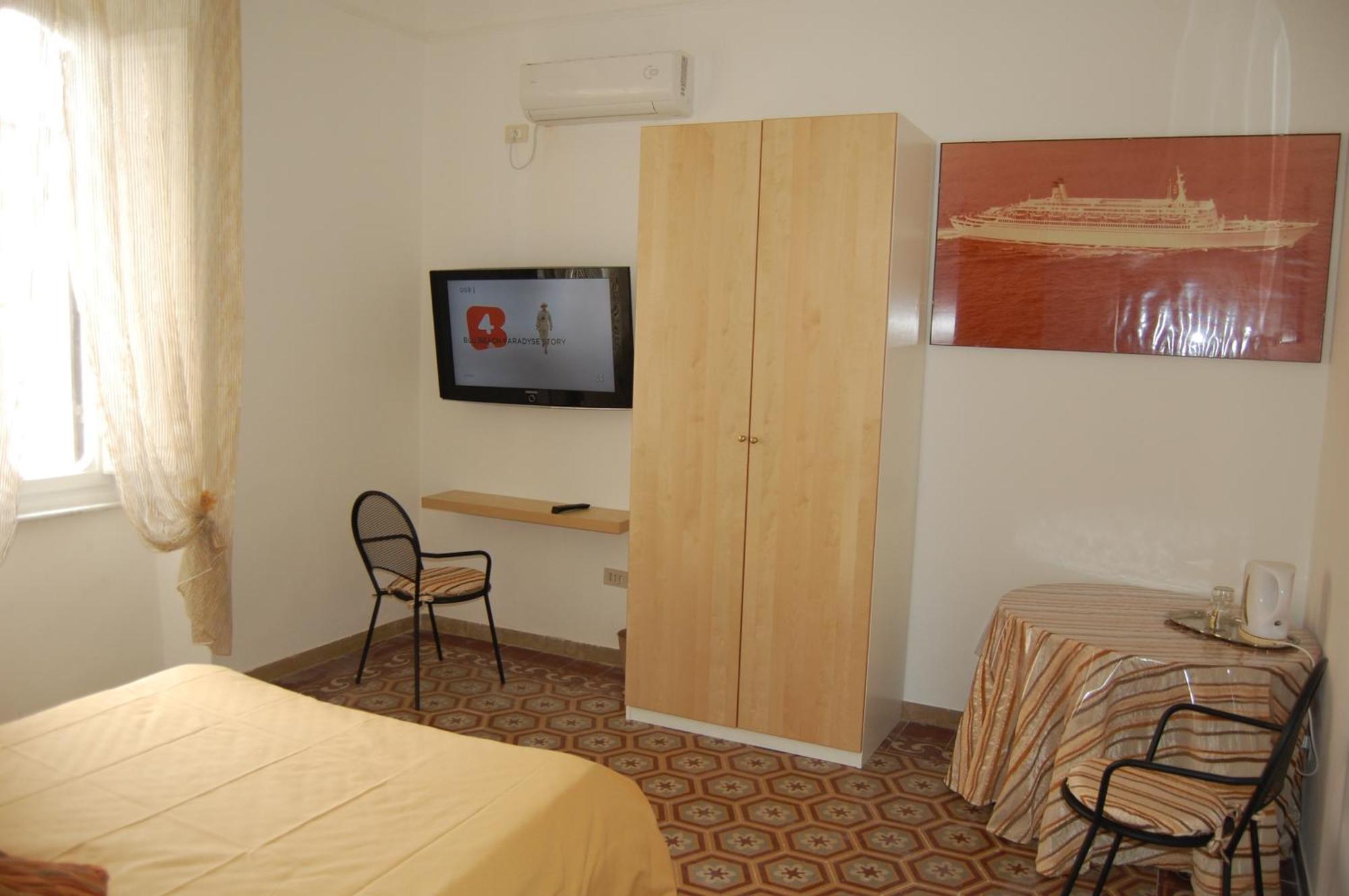 Arena Alfieri B&B Livorno Ruang foto