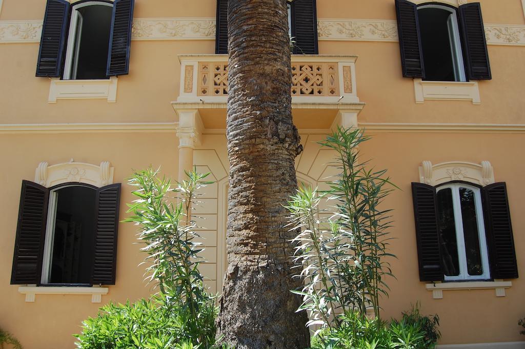 Arena Alfieri B&B Livorno Bagian luar foto